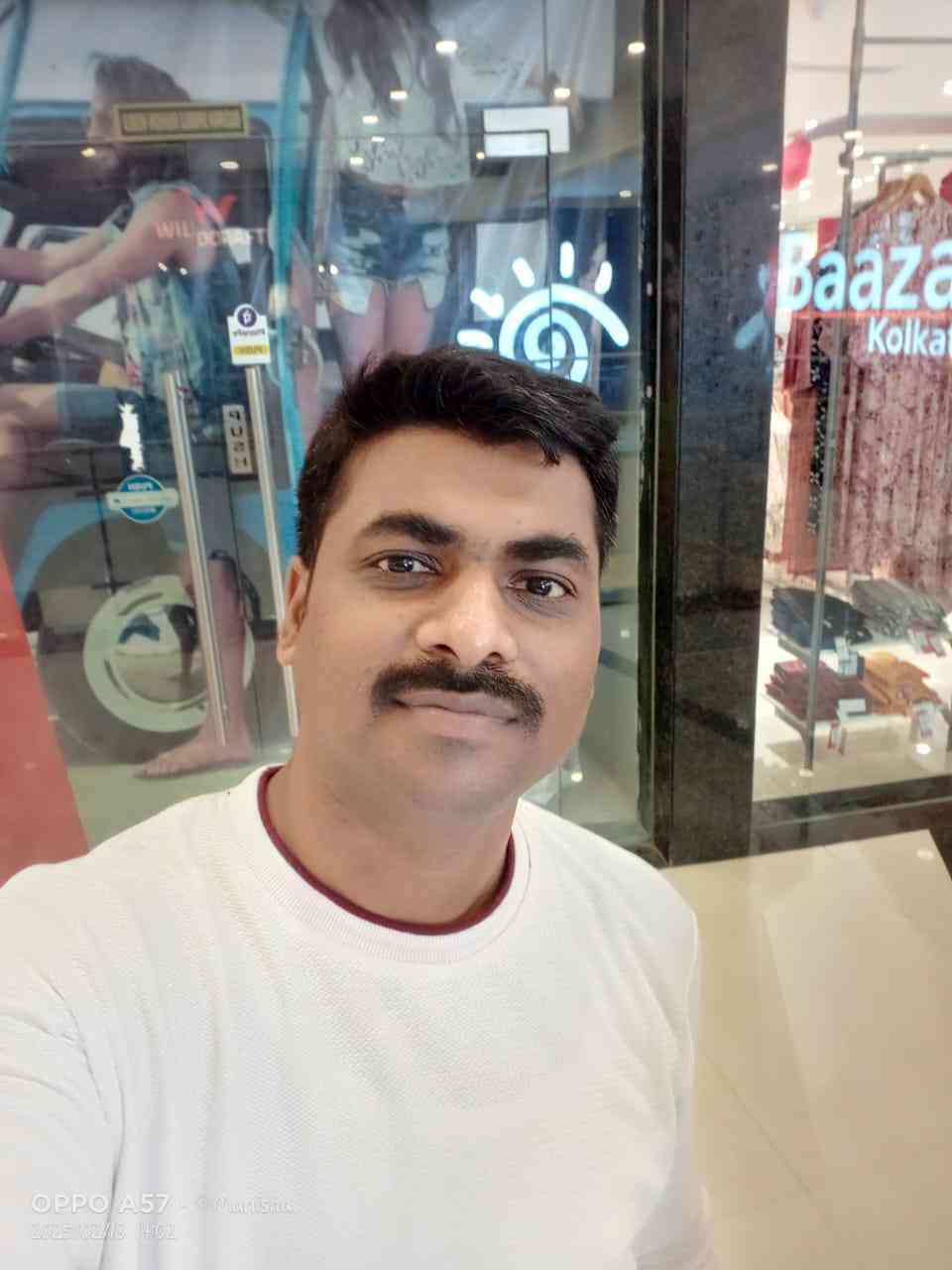 freelancers-in-India-Graphic-Design-Kolkata-Mukulendu-Mondal